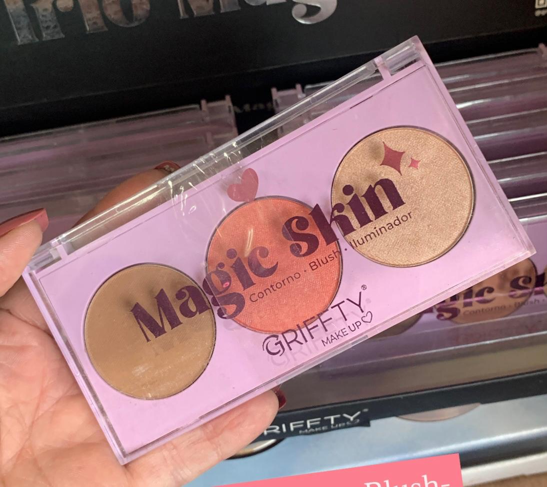 Foto de Paleta de trios (Iluminador, Blush e contorno)