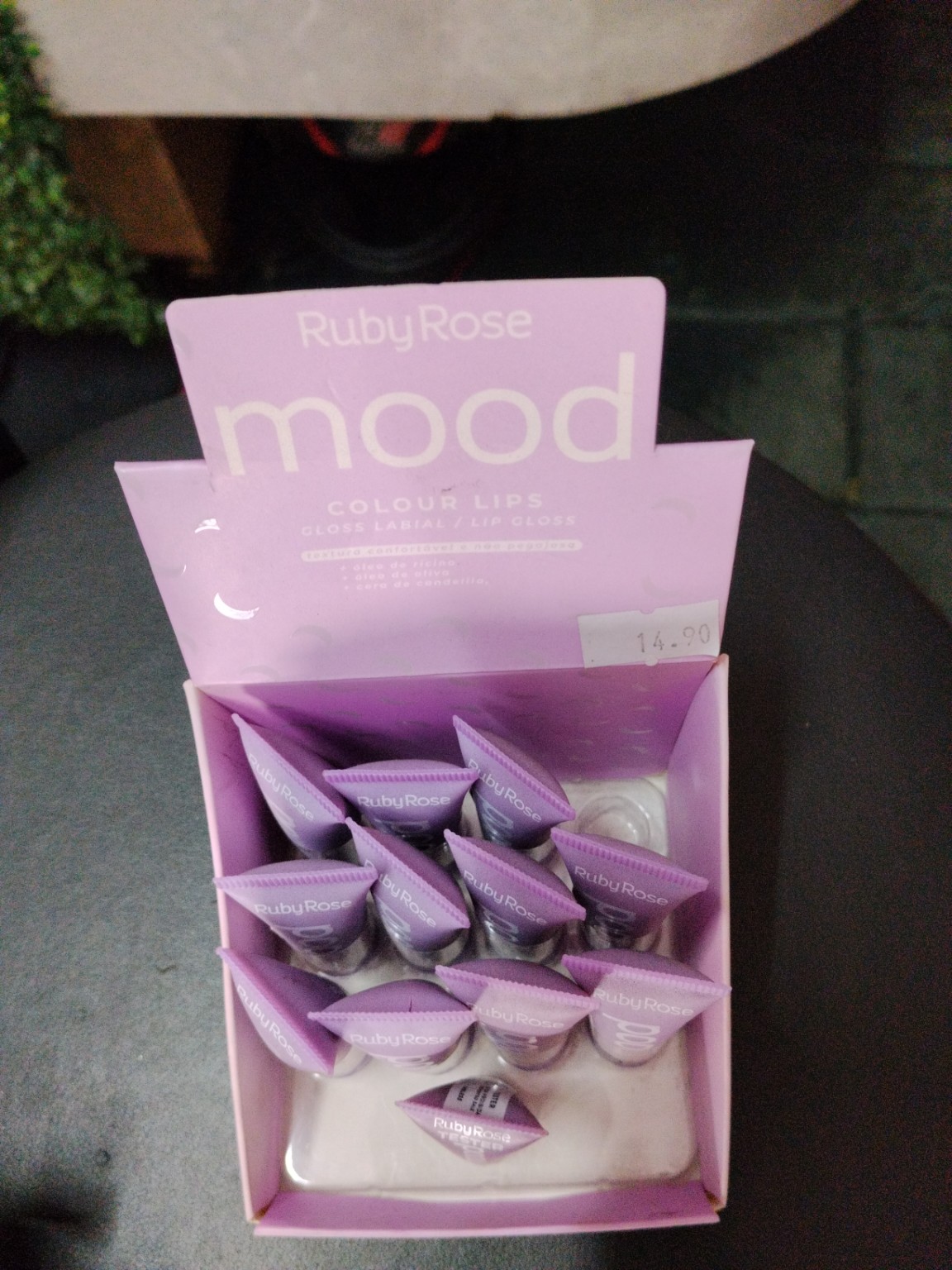 Foto de Gloss labial colour lips mood