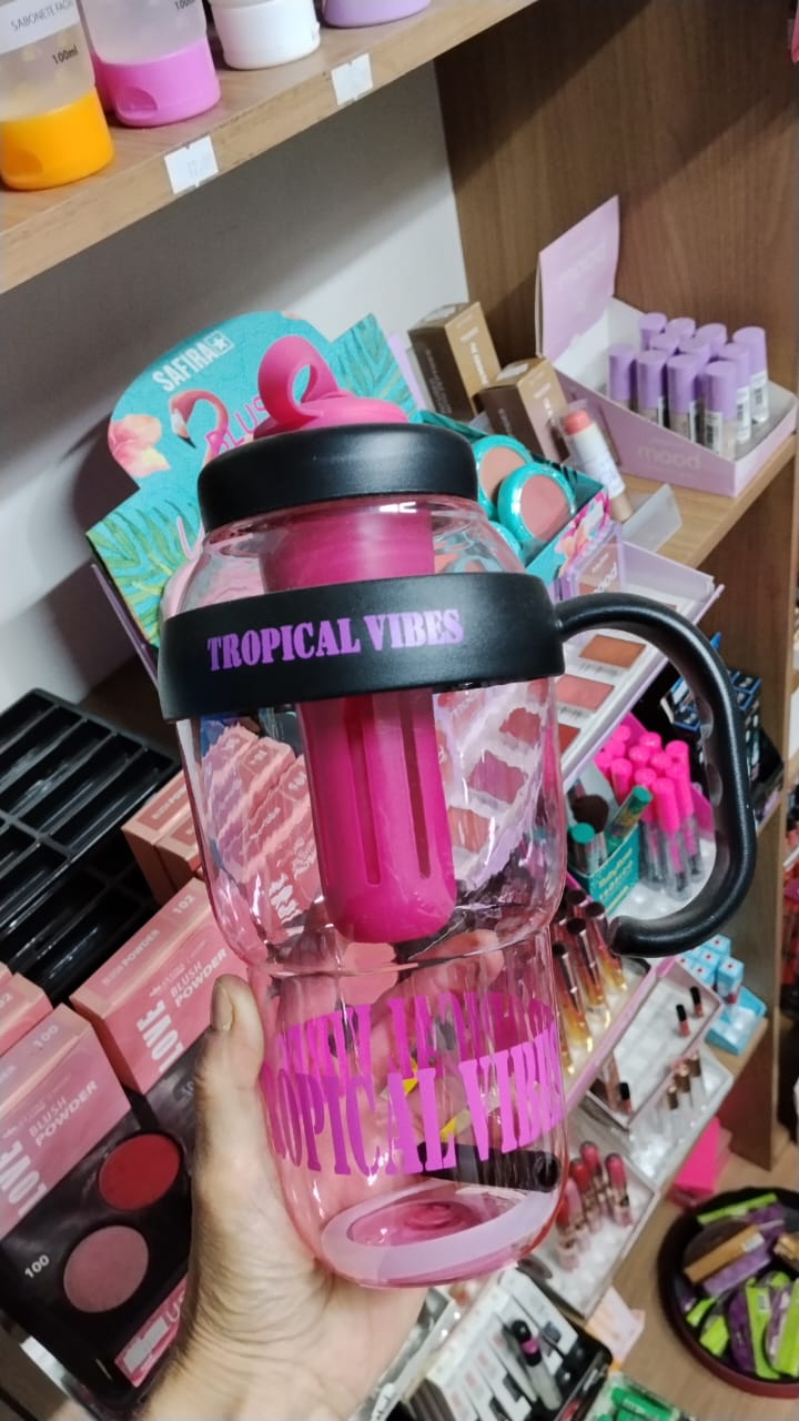 Foto de Garrafa 1100 ml de plástico