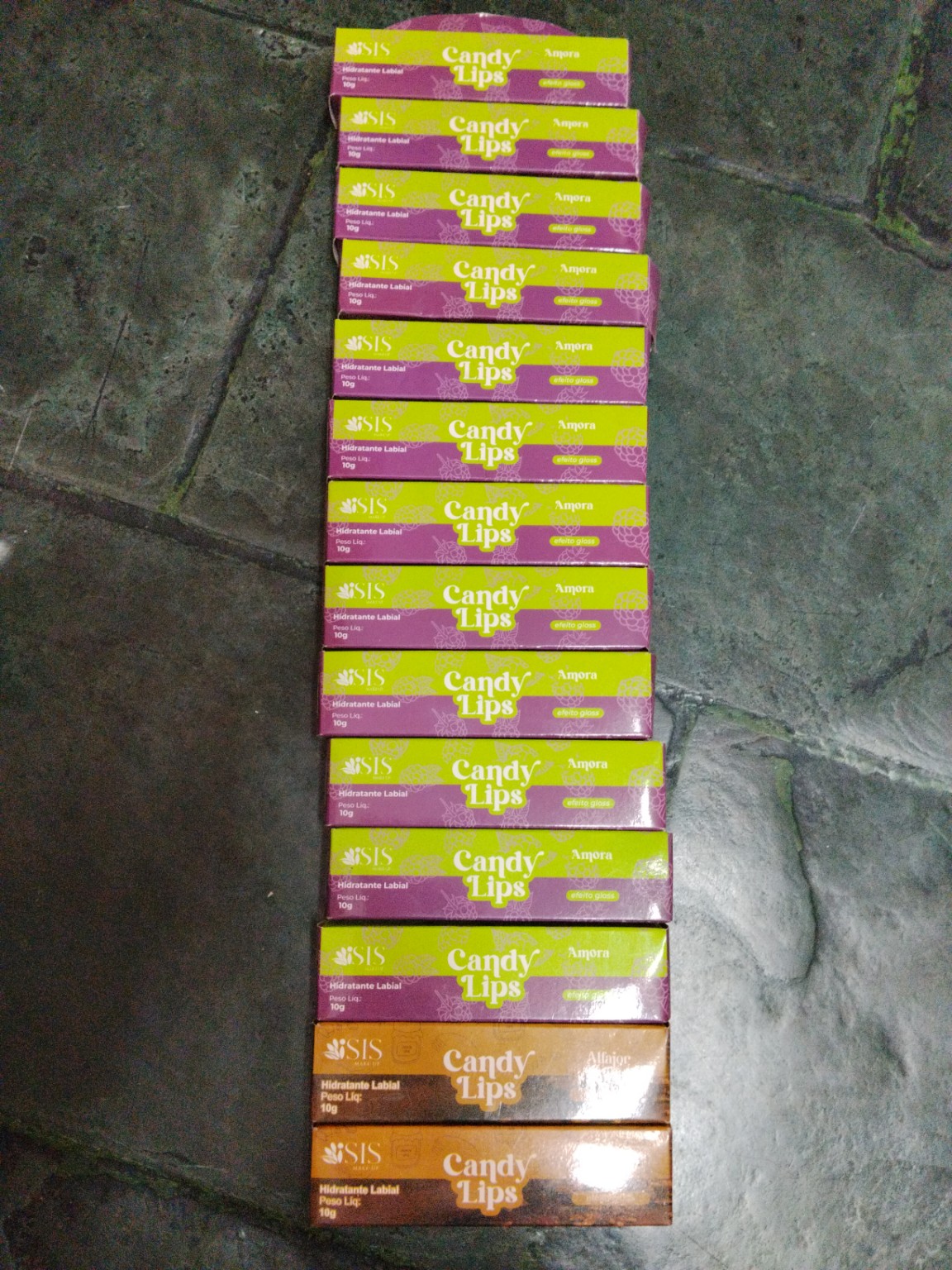 Foto de Hidratante labial candy lips — efeito gloss