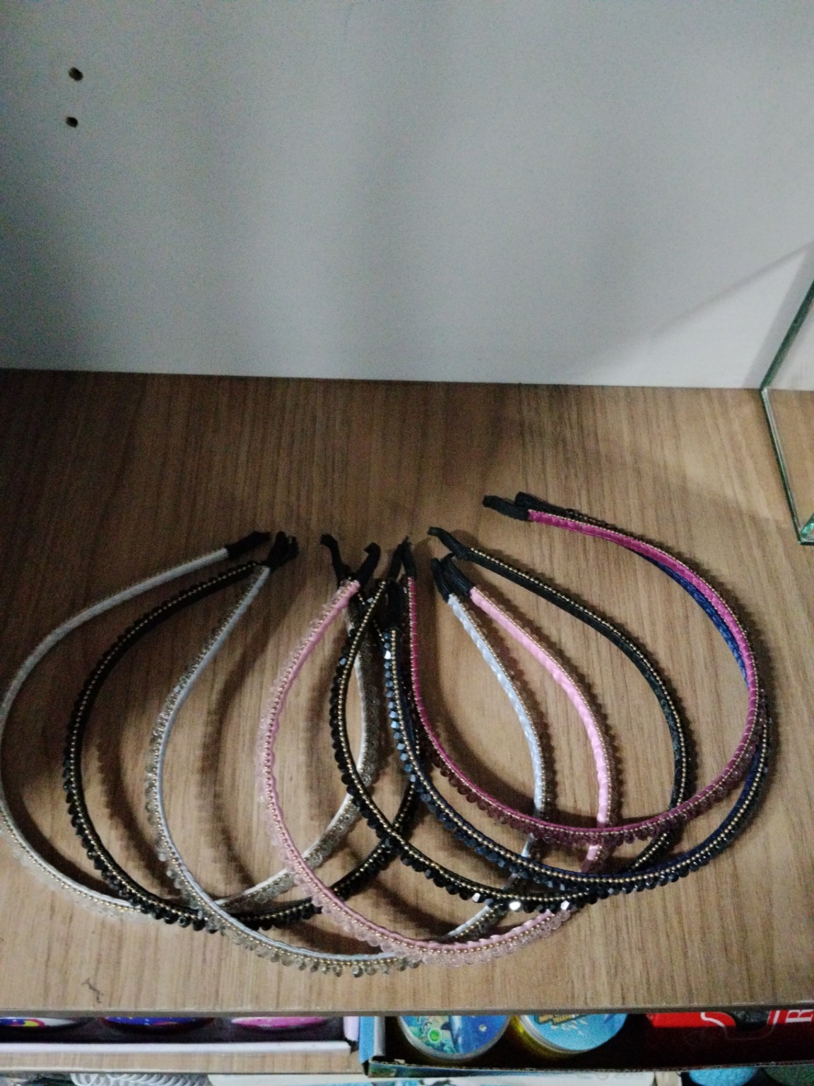 Foto de Tiara para cabelo com corrente e strass - item 131